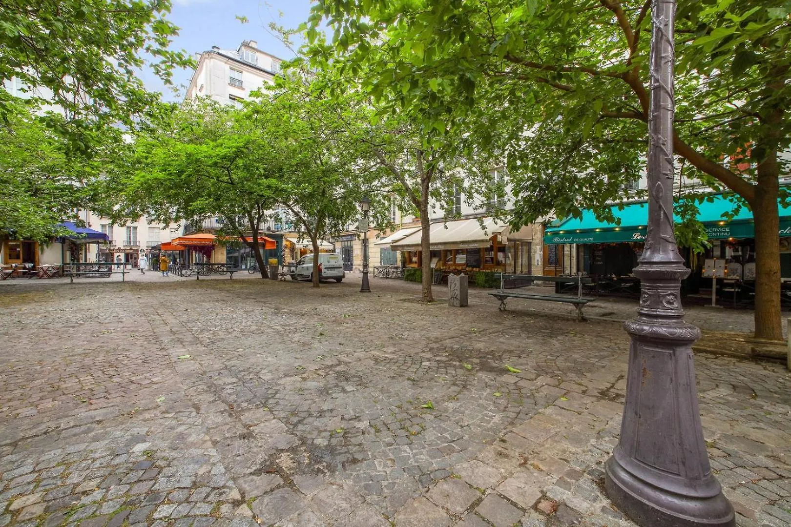 Paris Marais Ste Catherine 0*,  Francia