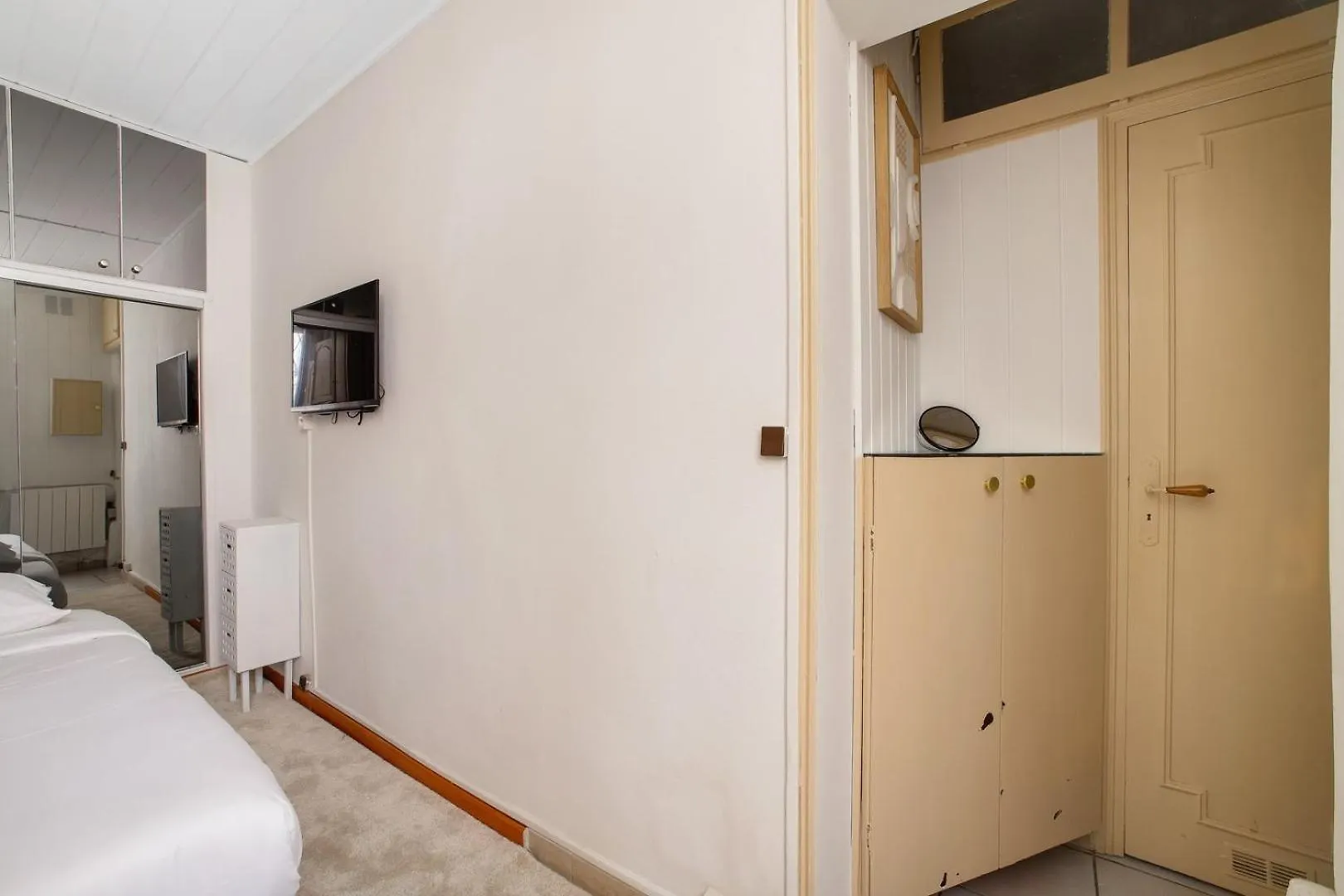 Apartment Paris Marais Ste Catherine